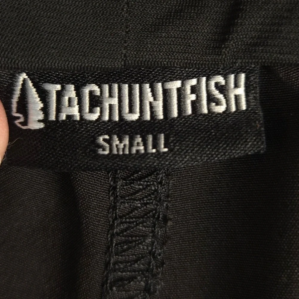 Tachuntfish performance shorts